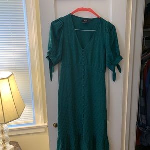 LIKE NEW Maeve by Anthropologie Turquoise Teal midi dress with short sleeve ties